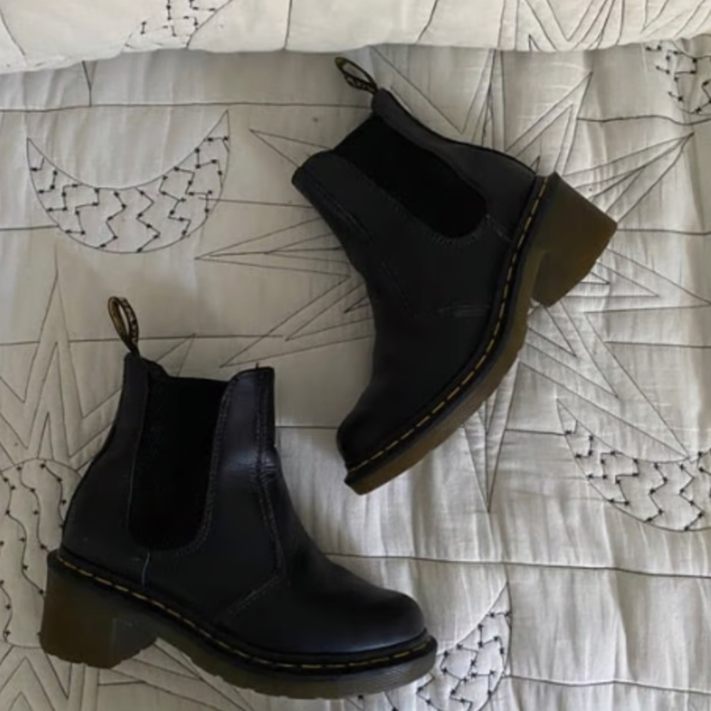 Dr Martens Cadence W6